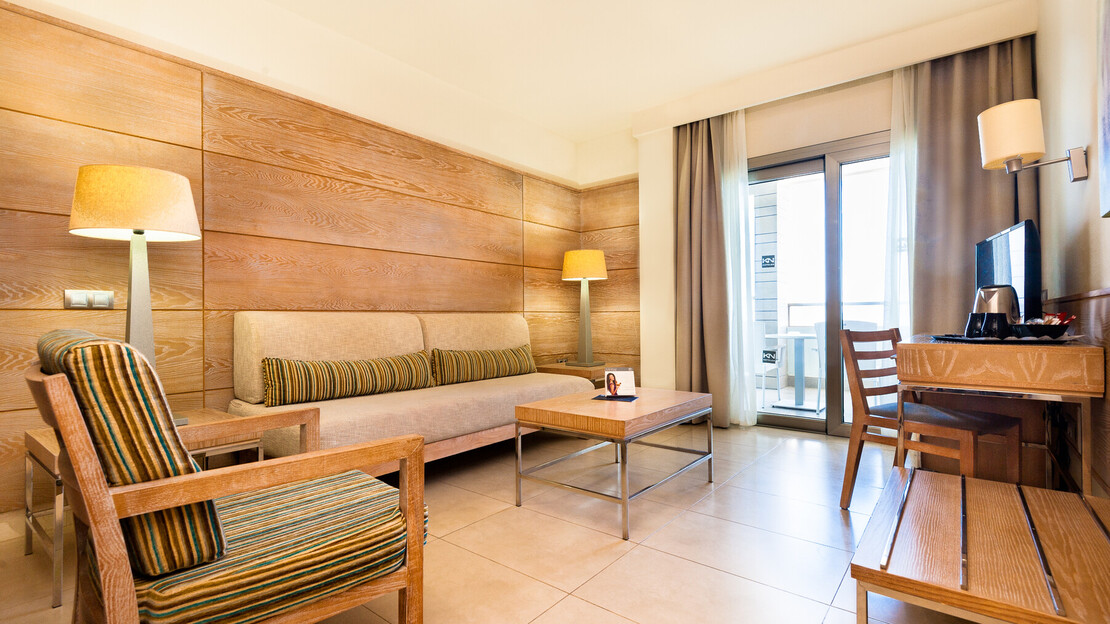 Kn Arenas del Mar Hotel